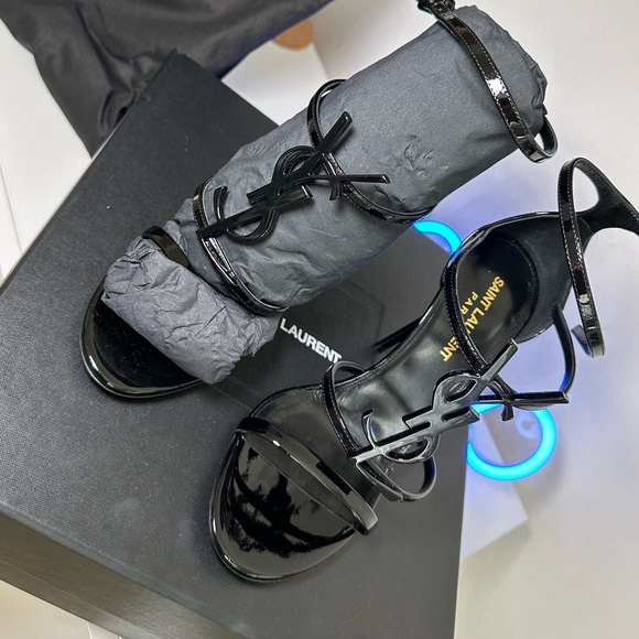 YSL Heels - CASSANDRA SANDALS IN PATENT LEATHER - Picture 10 of 10